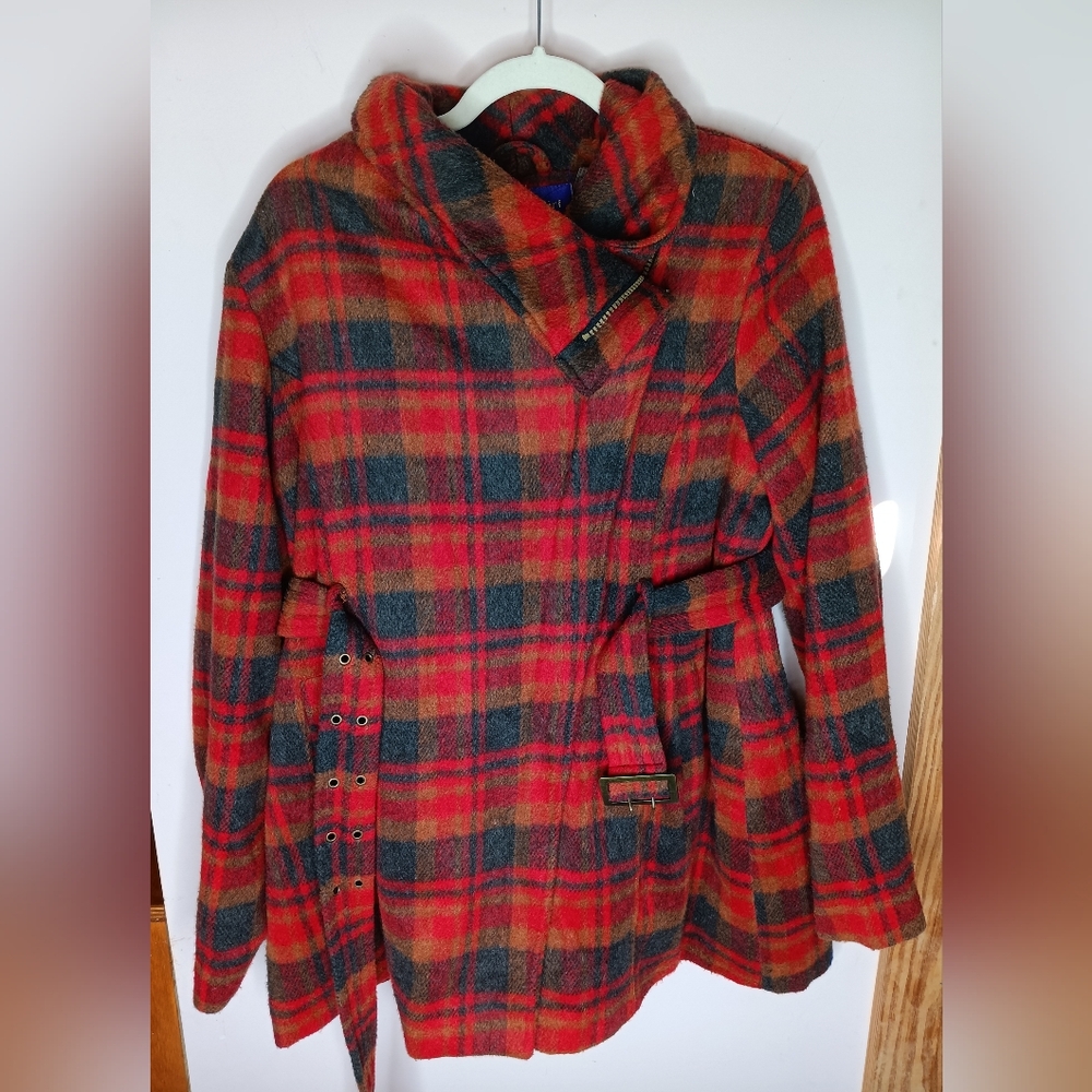 Plaid Women's Jacket - Red and Black